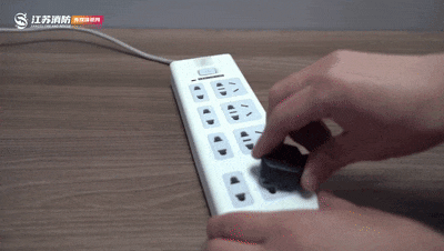 家里的空气开关跳闸,就是给你释放危险信号! 家里的空气开关跳闸,就是给你释放危险信号!