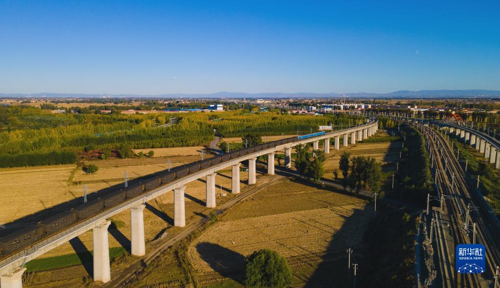 奋进新征程 建功新时代·非凡十年丨内蒙古：打造北疆亮丽风景线