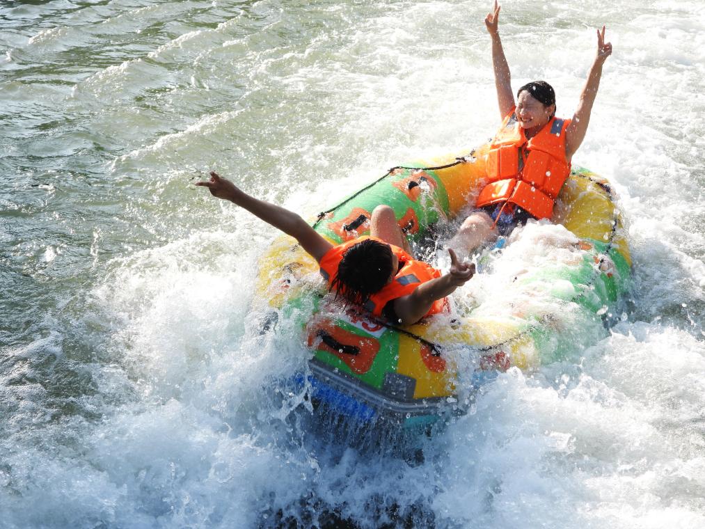 追光丨火爆!我国超4亿人玩户外,都在玩啥?