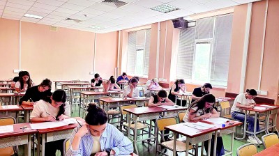 点亮学生心中的中文之光 点亮学生心中的中文之光