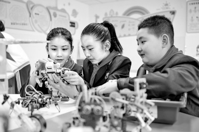 学段贯通,为拔尖创新人才铺就个性“进阶路” 学段贯通,为拔尖创新人才铺就个性“进阶路”