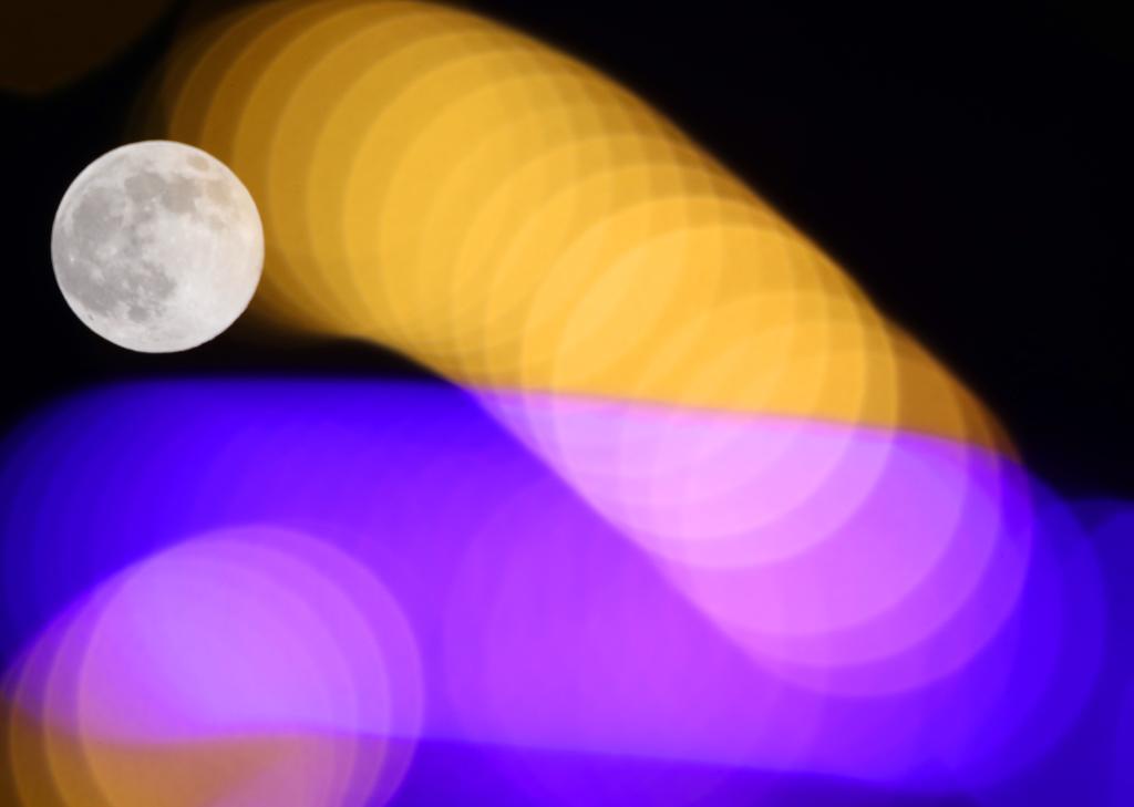 “超级月亮”即将登场，等你来赏！