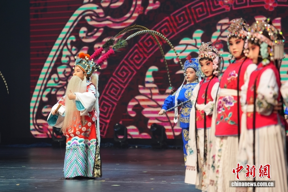 北京市第二十八届学生艺术节优秀节目展示活动举行