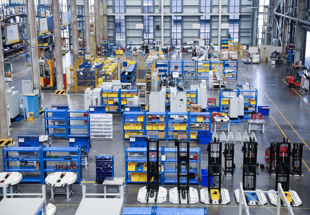 聚焦中央经济工作会议|必须以苦练内功来应对外部挑战——学习领会“五个必须”做好明年经济工作 聚焦中央经济工作会议|必须以苦练内功来应对外部挑战——学习领会“五个必须”做好明年经济工作