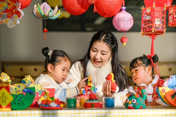 安徽合肥:欢乐萌娃迎新年 安徽合肥:欢乐萌娃迎新年