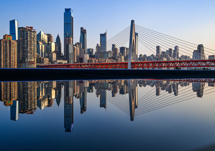 勇担上游责任 守护碧水东流——重庆筑牢长江上游生态屏障观察