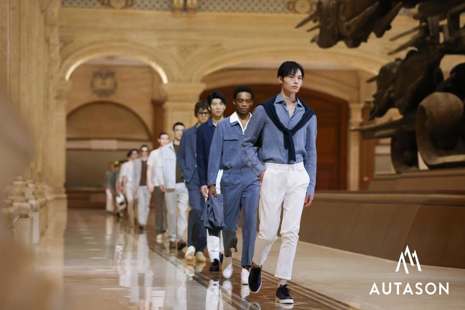 AUTASON&AUTASONBLACK2026春夏男装大秀发布 自然材质双风格演绎“绅士之境” AUTASON&AUTASONBLACK2026春夏男装大秀发布 自然材质双风格演绎“绅士之境”