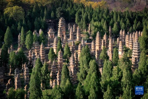 新华全媒+丨天空之眼瞰登封“天地之中”历史建筑群