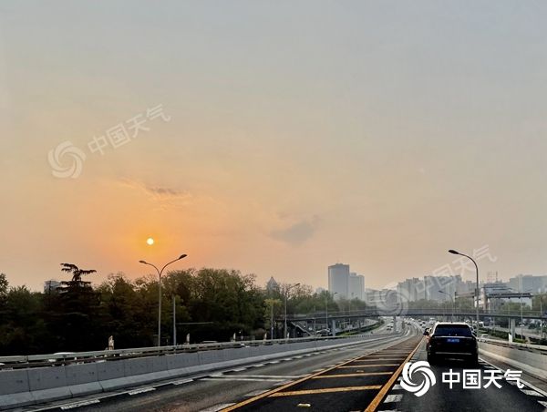 北京今日气温继续攀升 昼夜温差较大