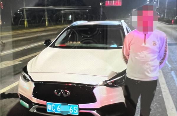 斗门男子开车到大路口紧闭车门，车上2人呼呼大睡！危在旦夕……