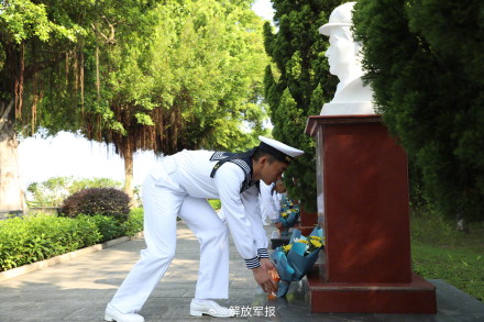 缅怀先烈！官兵开展烈士纪念日活动