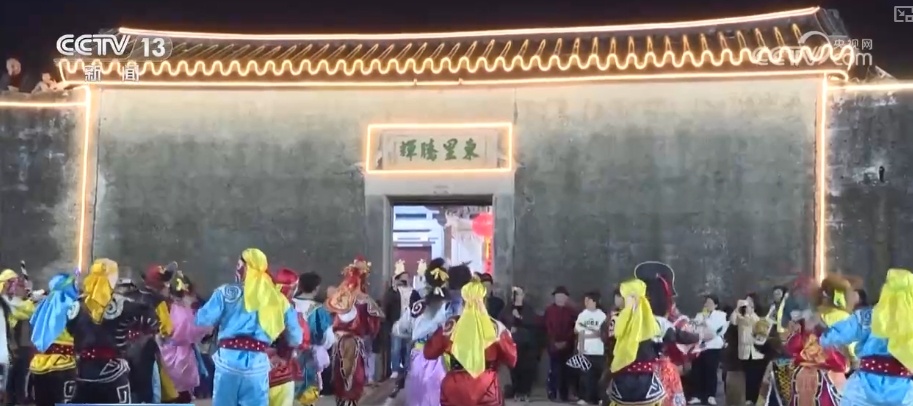 非遗花馍新“馍”样 “蒸”出新年新气象