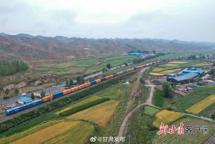 兰州铁路局实施新运行图 拓宽中欧班列物流新通道