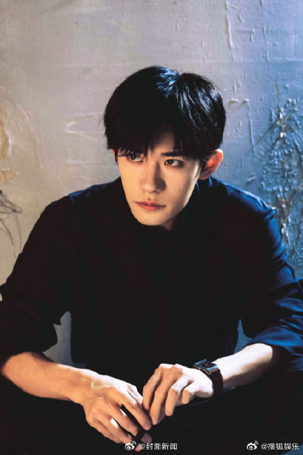 易烊千玺暂缓新专辑宣推安排