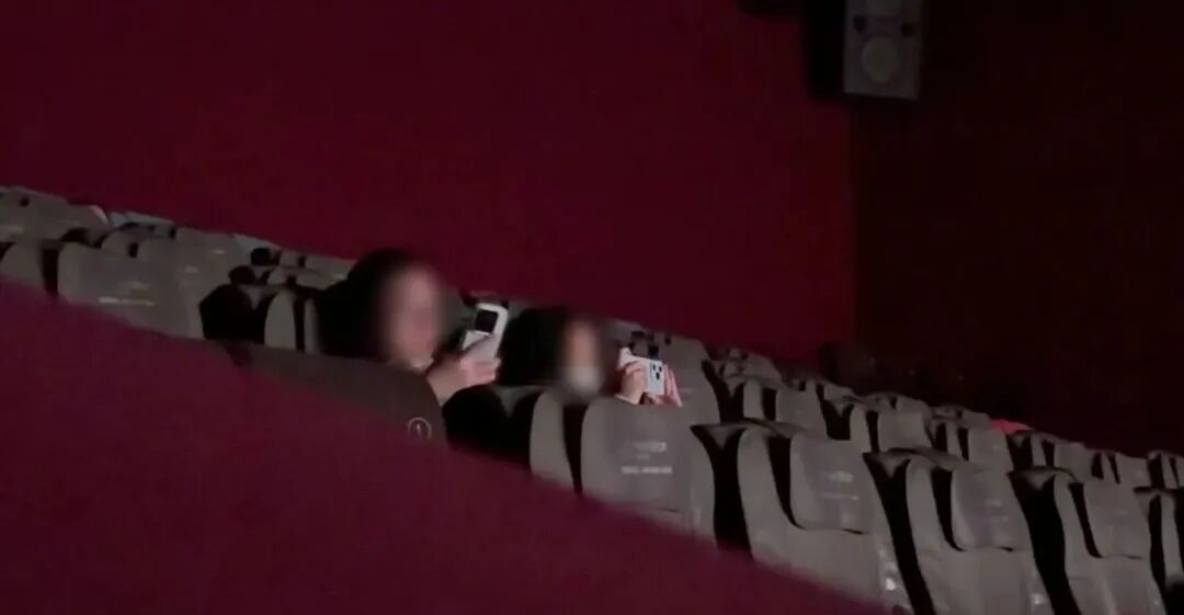 《疯狂动物城2》热映，网上1元可看？律师：屏摄存在法律风险