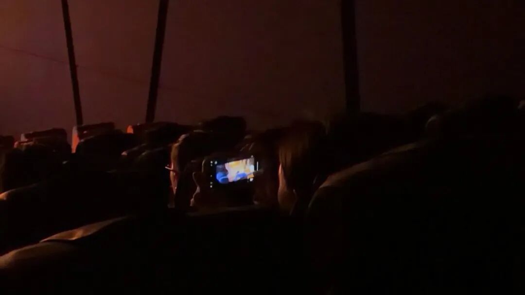 《疯狂动物城2》热映，网上1元可看？律师：屏摄存在法律风险