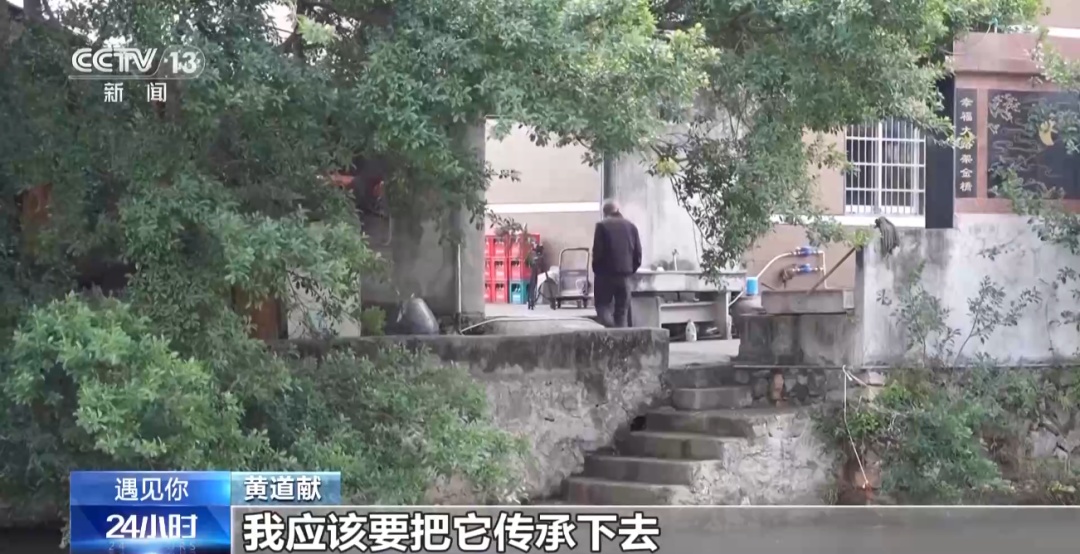 35年前他在这条河被救，35年后他在同一条河救人！