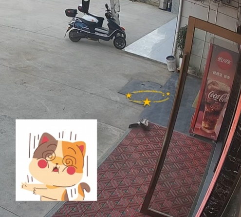 “鹰脸扫地”挽尊版——家人们,我刚用脸接了栋楼 “鹰脸扫地”挽尊版——家人们,我刚用脸接了栋楼