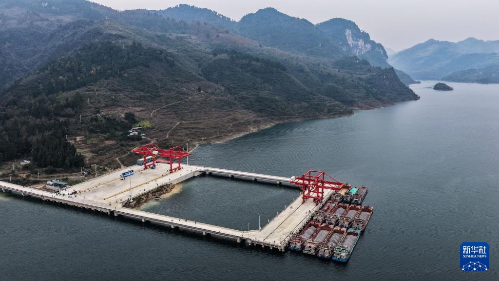 贵州:瓮安港云中港区正式开港 贵州:瓮安港云中港区正式开港