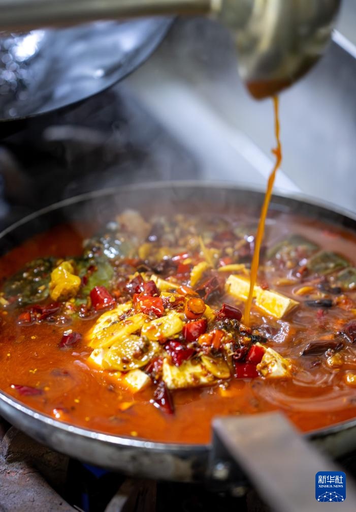 四川广元:一江水土 一城滋味 四川广元:一江水土 一城滋味