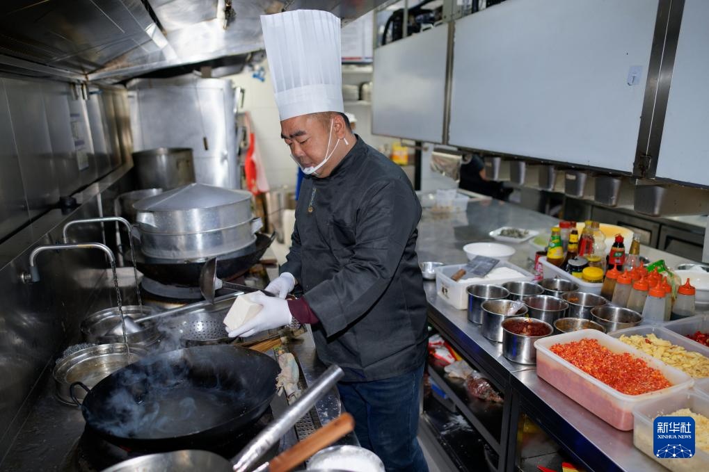 四川广元:一江水土 一城滋味 四川广元:一江水土 一城滋味