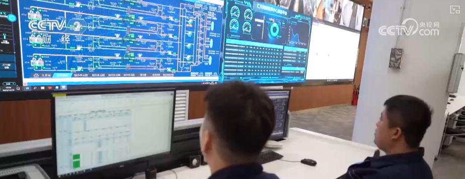 AI应用加速落地赋能千行百业 国产算力技术快速迭代舞台广阔 AI应用加速落地赋能千行百业 国产算力技术快速迭代舞台广阔