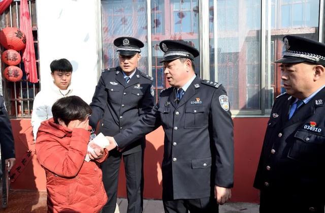 专盯礼金?这个“新婚夜”盗贼,落网了! 专盯礼金?这个“新婚夜”盗贼,落网了!