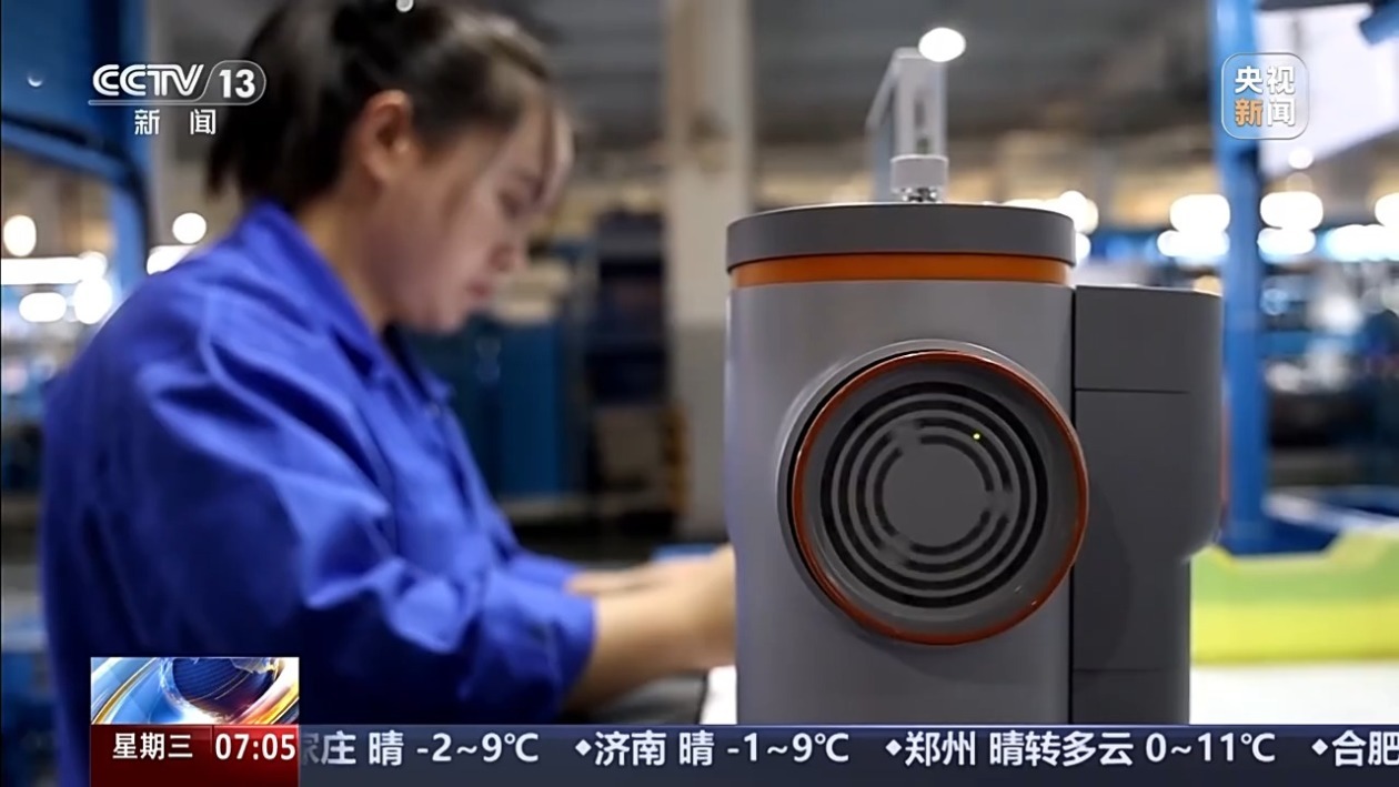 缝制机成爆品 五金开拓非洲市场 “中国制造”走向全球 缝制机成爆品 五金开拓非洲市场 “中国制造”走向全球