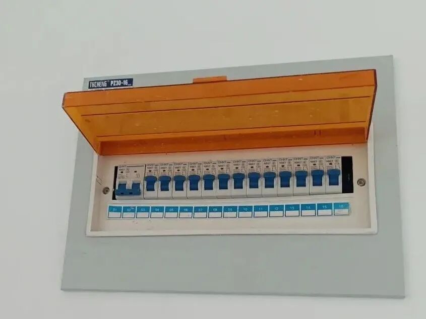 家里的空气开关跳闸,就是给你释放危险信号! 家里的空气开关跳闸,就是给你释放危险信号!