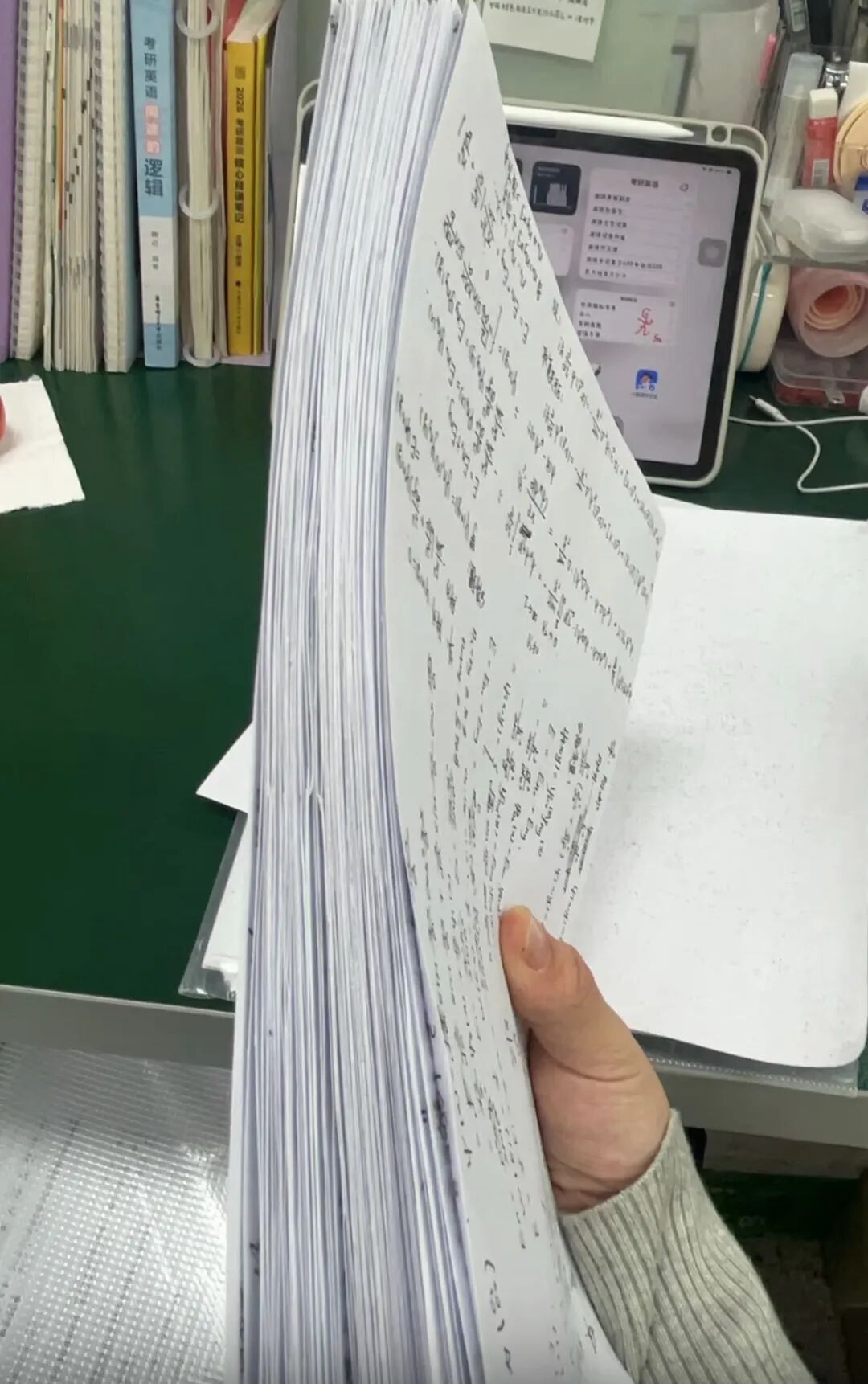 考研味最重的一张照片就像……“真的不是在下五子棋吗” 考研味最重的一张照片就像……“真的不是在下五子棋吗”