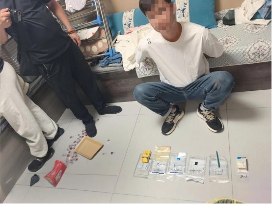 抓获13名犯罪嫌疑人，查获20名吸毒人员！内蒙古呼和浩特警方侦破一起走私贩运毒品案