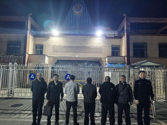 抓获13名犯罪嫌疑人，查获20名吸毒人员！内蒙古呼和浩特警方侦破一起走私贩运毒品案