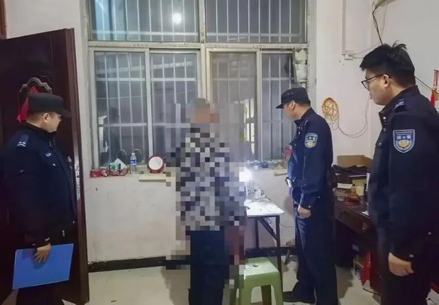 莘县老乡谎称"有律师兄弟"骗走17万!民警走访识破骗局追回全款 莘县老乡谎称"有律师兄弟"骗走17万!民警走访识破骗局追回全款