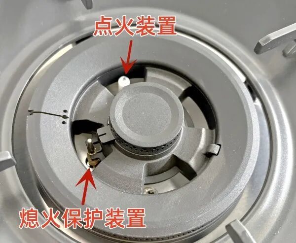 出现这4种情况,燃气灶“没坏也要换”!速自查→ 出现这4种情况,燃气灶“没坏也要换”!速自查→