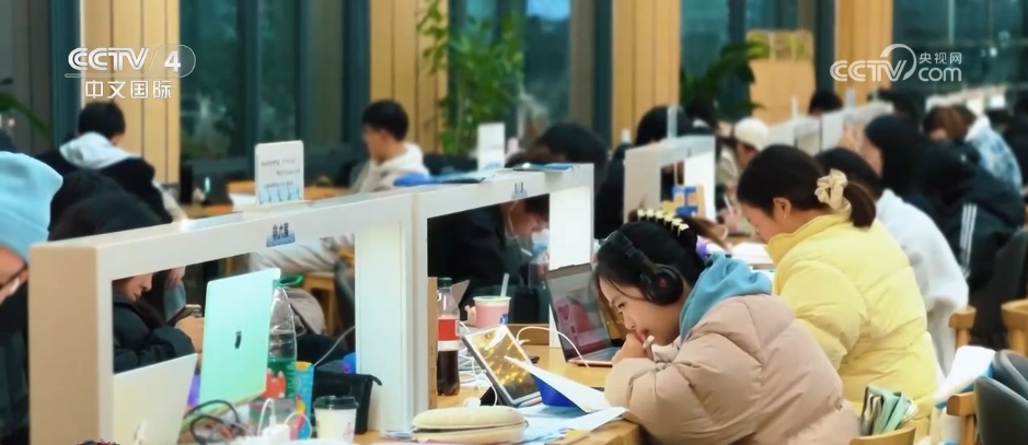 2026年全国硕士研究生招生考试初试今日开考 343万人报名 2026年全国硕士研究生招生考试初试今日开考 343万人报名