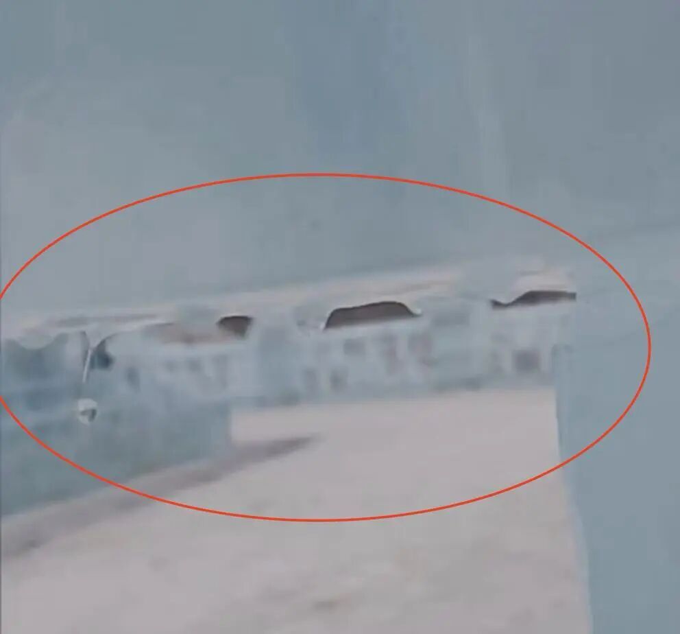 哈尔滨冰雪大世界冰雕出现化水?当地19日温度3.8℃突破历史当日极值 哈尔滨冰雪大世界冰雕出现化水?当地19日温度3.8℃突破历史当日极值