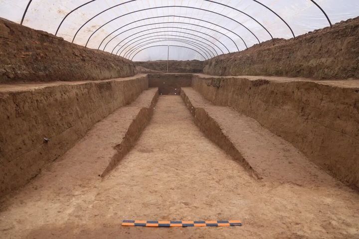 考古最新证实：阿房宫既没建好也没被火烧！