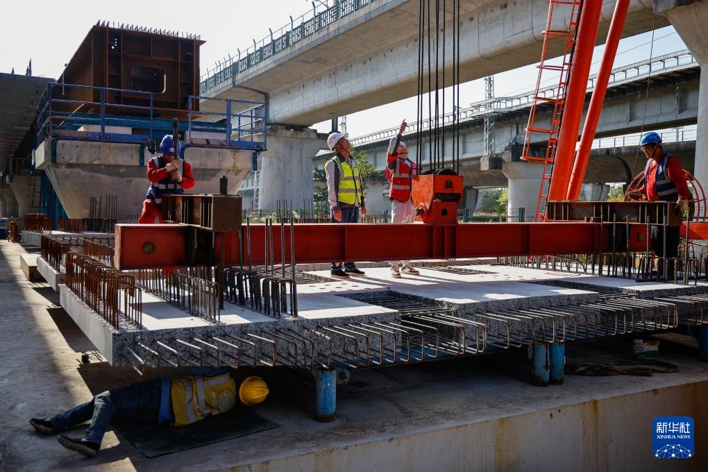 广州:保障“高铁进城”施工安全 广州:保障“高铁进城”施工安全