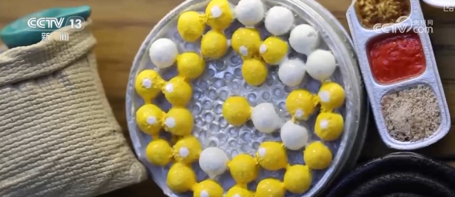 尝过“烟火”拥抱“冰雪”新体验开启消费新密码 早市里的城市温度推升文旅消费热力