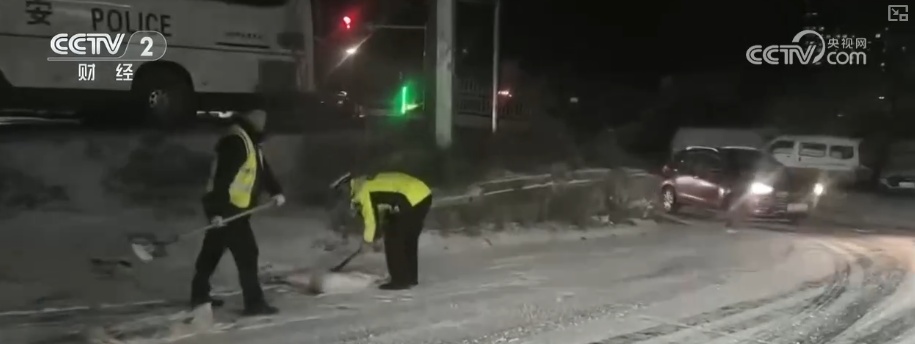 保畅通、护生产 各地以“雪”为令多举措保障群众生产生活平稳有序 保畅通、护生产 各地以“雪”为令多举措保障群众生产生活平稳有序