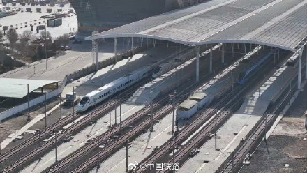 包银高铁全线贯通