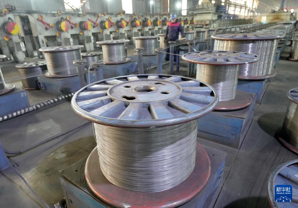 河北迁安：钢铁产业延链助推经济高质量发展