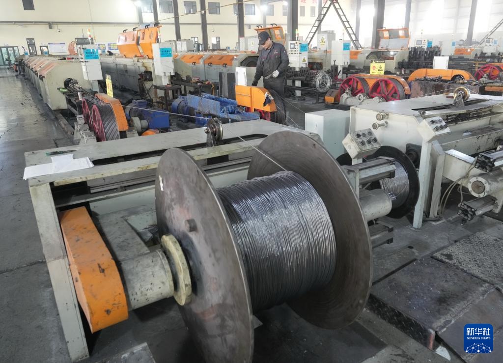 河北迁安：钢铁产业延链助推经济高质量发展