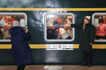 去漠河的火车装满了东北大花