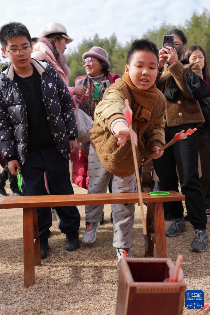 浙江湖州:山村民俗迎新年 浙江湖州:山村民俗迎新年