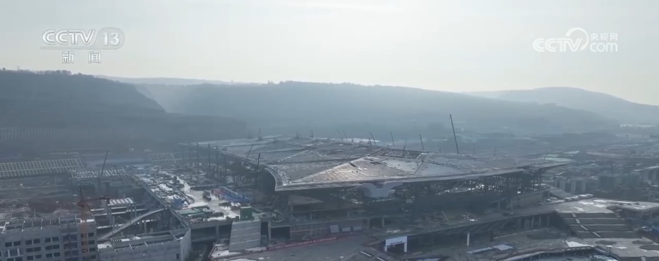 解锁陕北出行新方式 红色老区迈入高铁时代