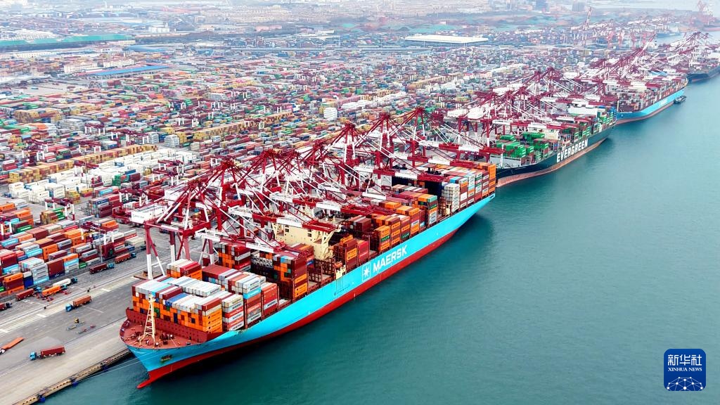 山东港口2025年货物吞吐量超19亿吨