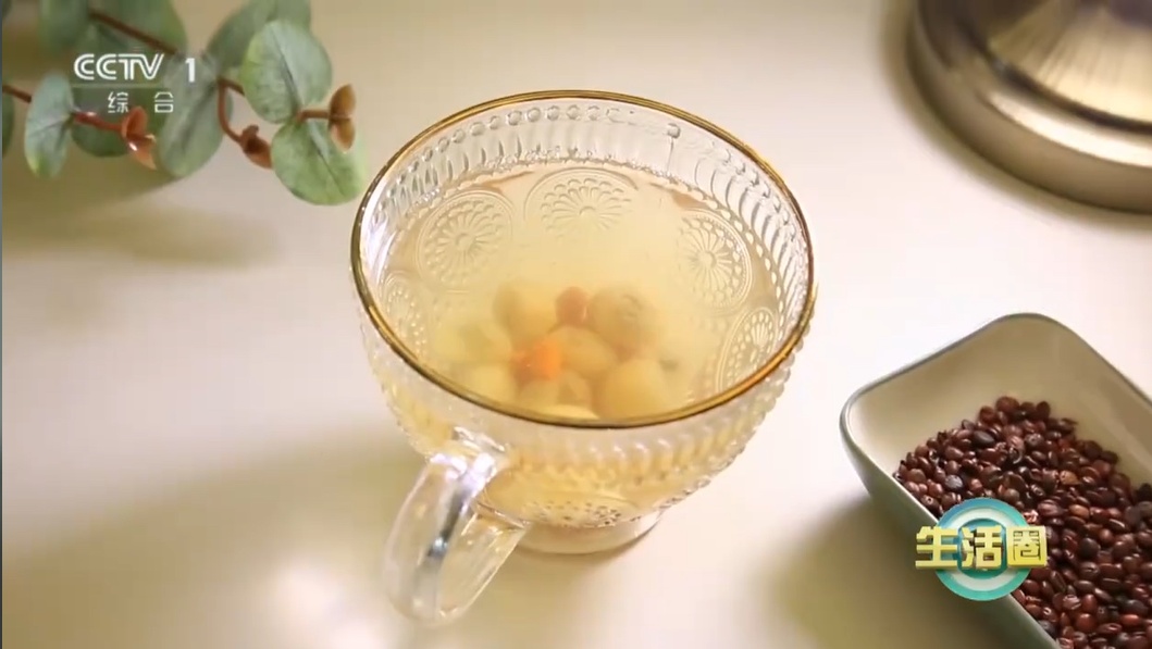 抗衰老、补益心脾!秋冬每天吃几颗,养出好气色→ 抗衰老、补益心脾!秋冬每天吃几颗,养出好气色→