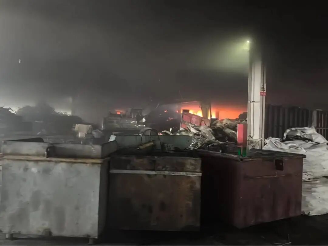 一把火“烧掉”300多万!他明知故犯被判刑 一把火“烧掉”300多万!他明知故犯被判刑