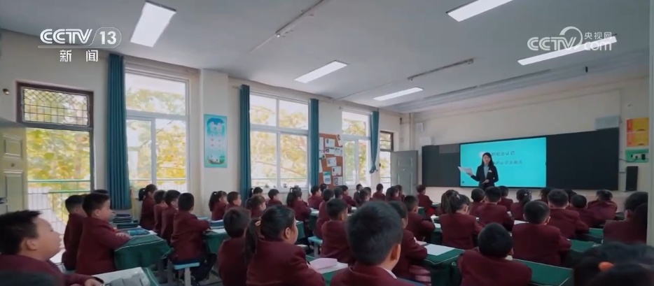 中小学生学籍系统实现全流程“一网通办” 信息数据管理更安全、更精准 中小学生学籍系统实现全流程“一网通办” 信息数据管理更安全、更精准